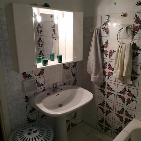 Despina * Ájosz Minász