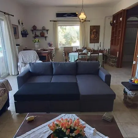 Nyaraló Despina Ájosz Minász